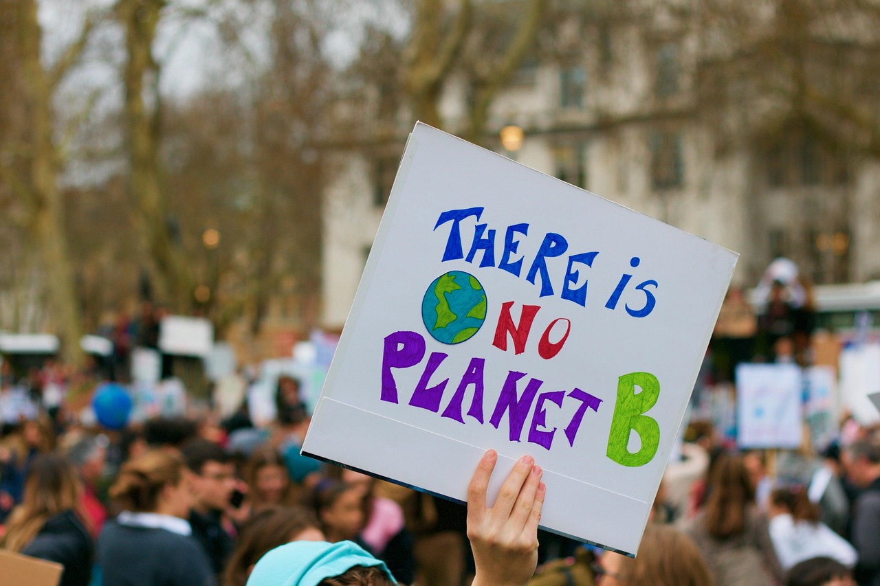 10 Climate Lies People Still Believe