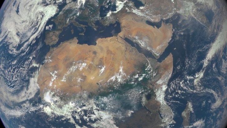 Why Scientists Track Atmospheric Carbon With Giant Towers