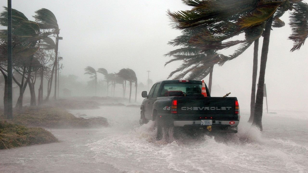 I Asked ChatGPT Which States Will Have The Most Extreme Storms By 2050 - Here's What It Said