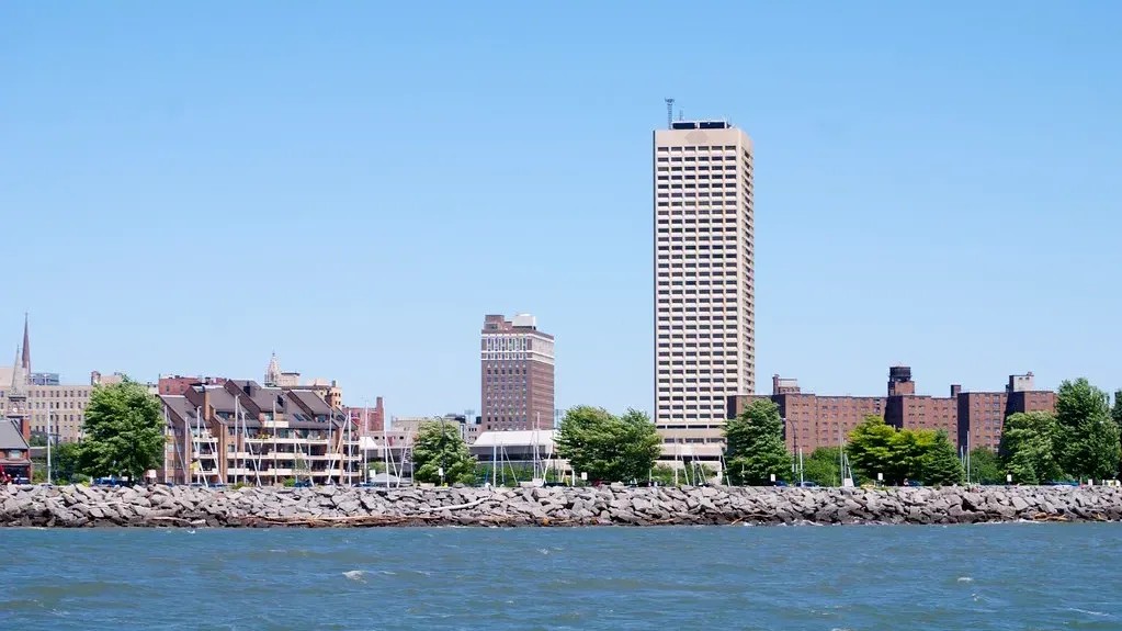 I Asked ChatGPT Which American Regions Could Become Climate Safe Havens - The Results Surprised Me