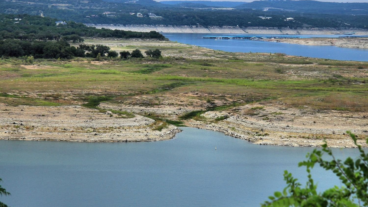 8 Lakes That Are Drying Up Across America