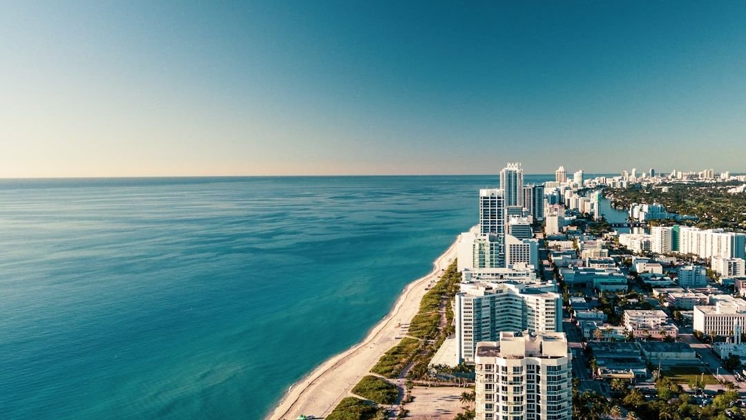 8 Cities People Move to for the Weather - Then Quietly Regret