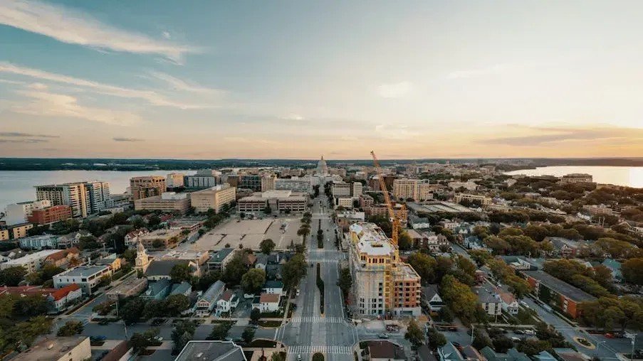 These Climate-Safe Towns Are Quietly Climbing In Value Once Again