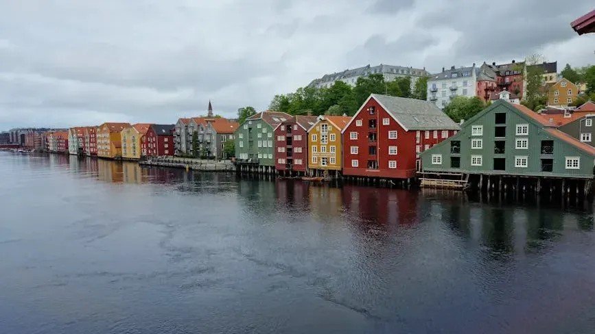 Top 11 Countries With the Cleanest Air in 2026