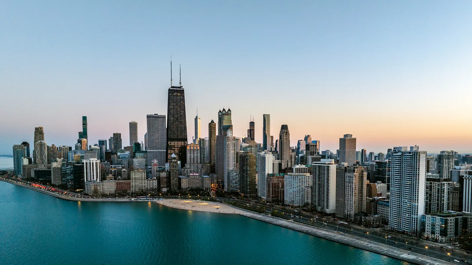 The Windiest City in the Midwest Is Not Chicago – Here's Where It Actually Is