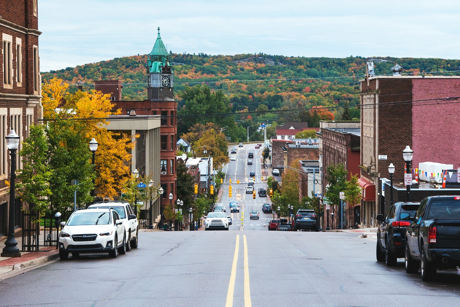 7 Midwest Towns Quietly Becoming Climate Havens While Nobody Was Watching