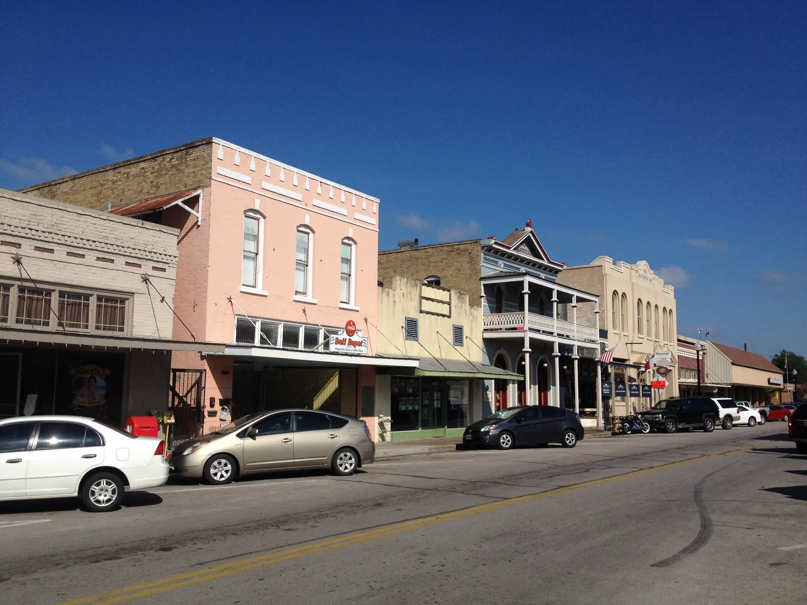 6 Southern Cities Quietly Becoming Retirement Magnets While Nobody Was Watching