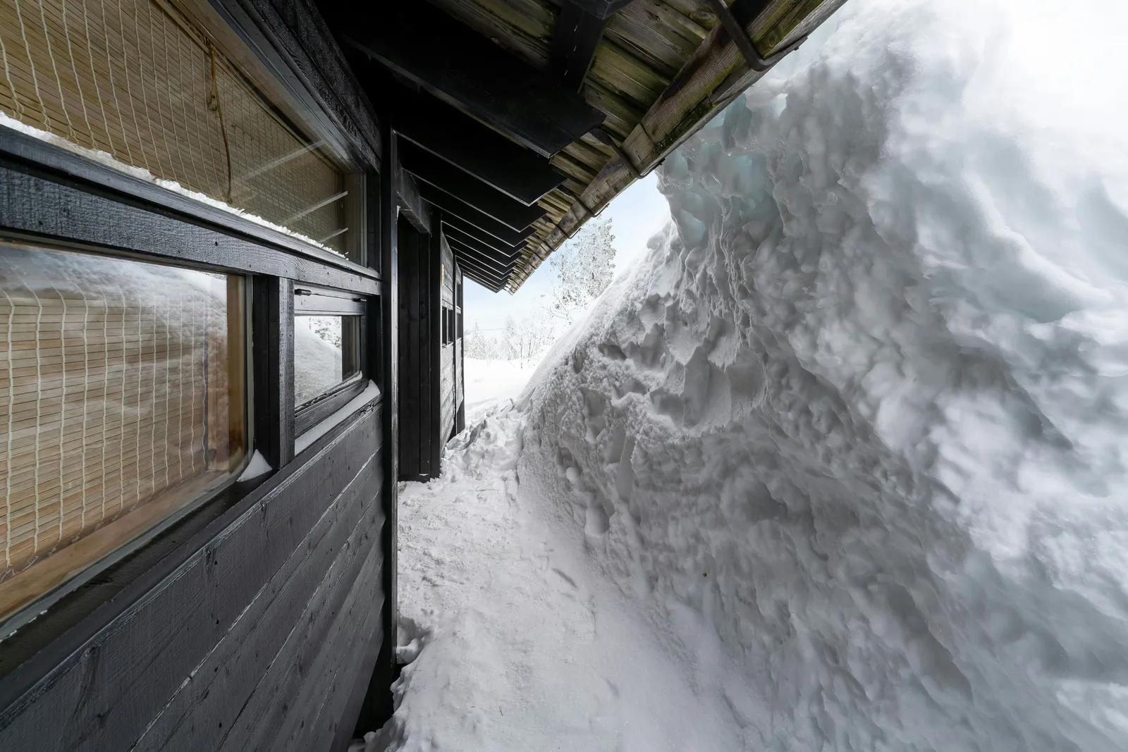 6 Clever Ways People in Cold Regions Keep Their Homes Warm